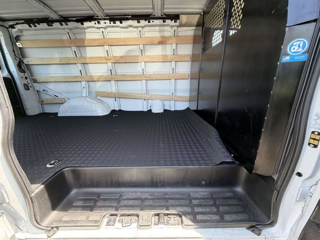 Used 2025 Chevrolet Express 2500 w/ Driver Convenience Package RWD image 16