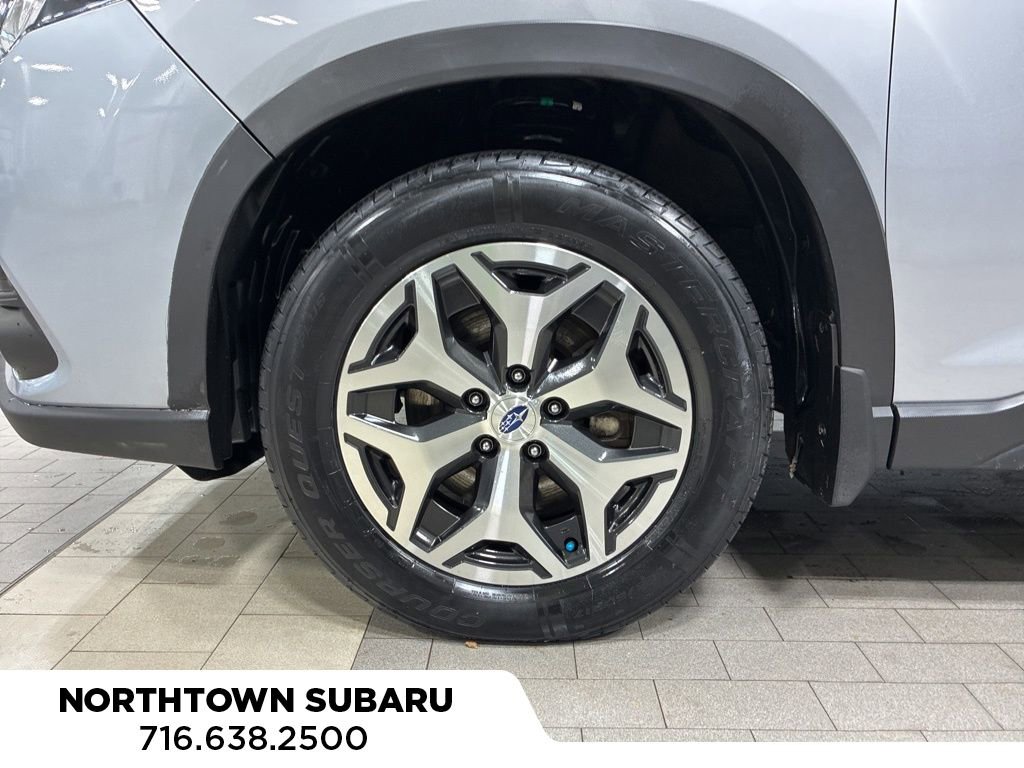 Used 2024 Subaru Forester Premium image 13