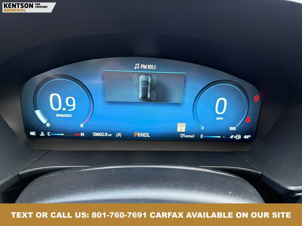 Used 2025 Ford Escape Platinum image 16