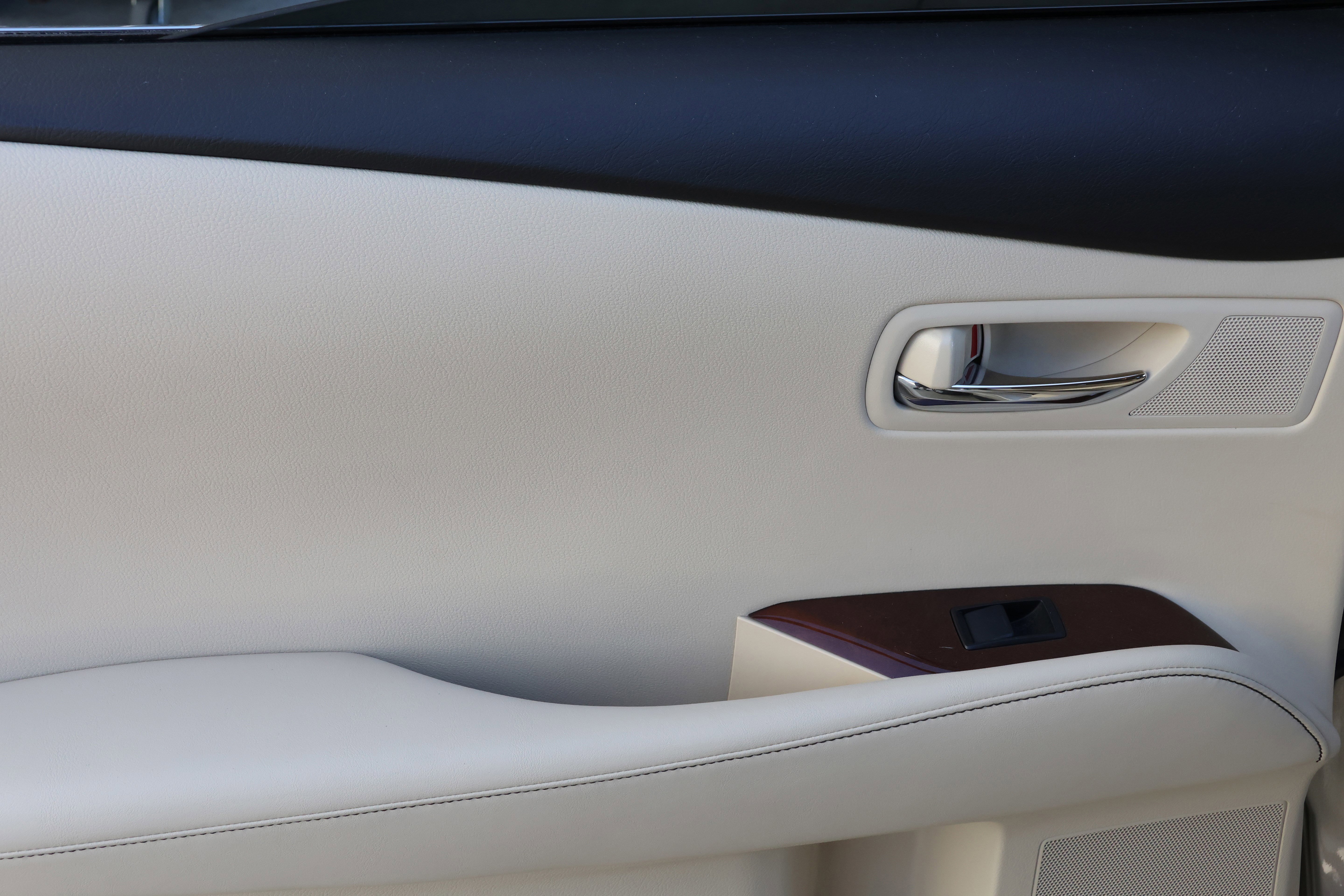 Used 2015 Lexus RX 350 FWD image 32