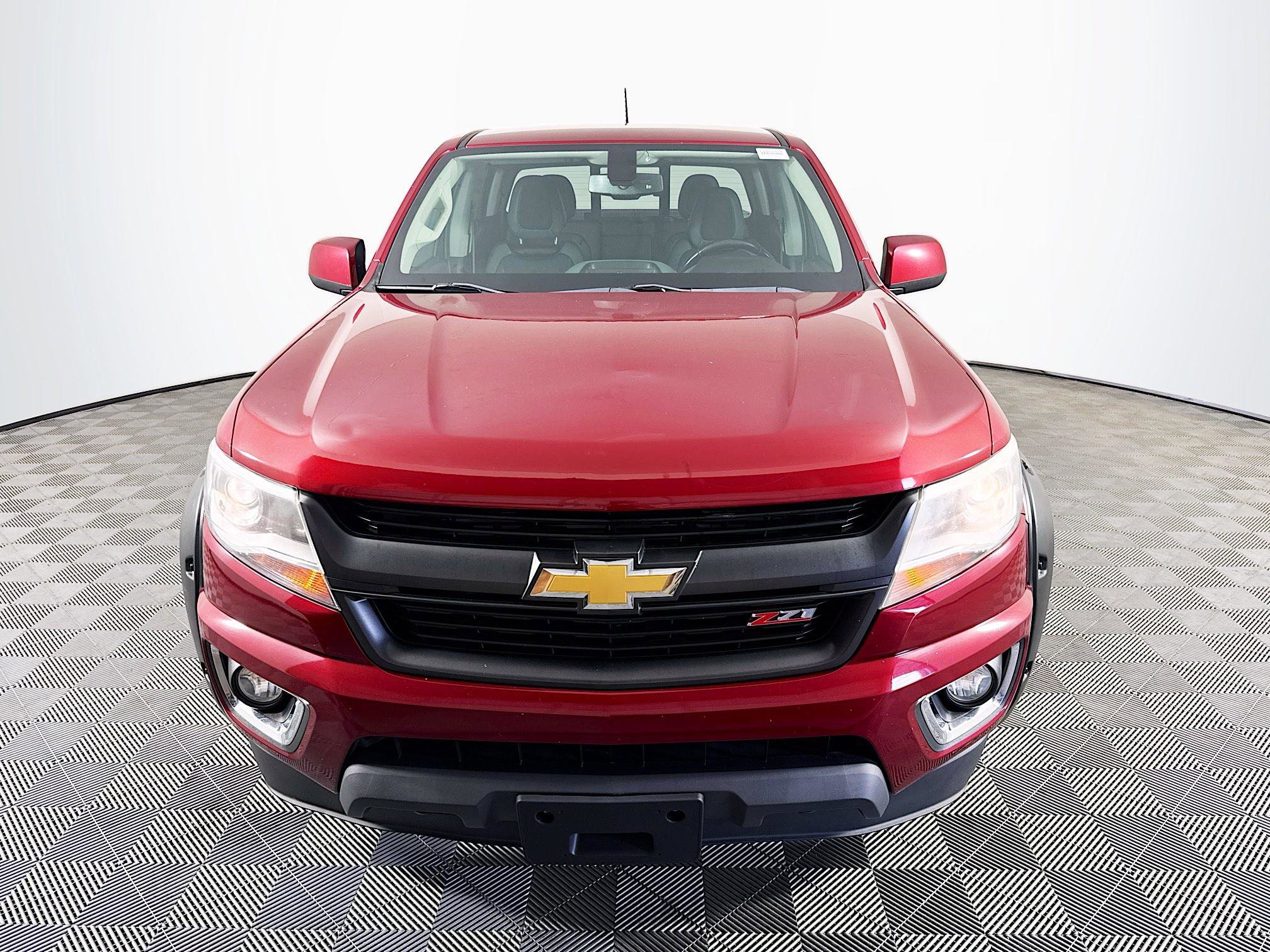 Used 2018 Chevrolet Colorado Z71 image 2