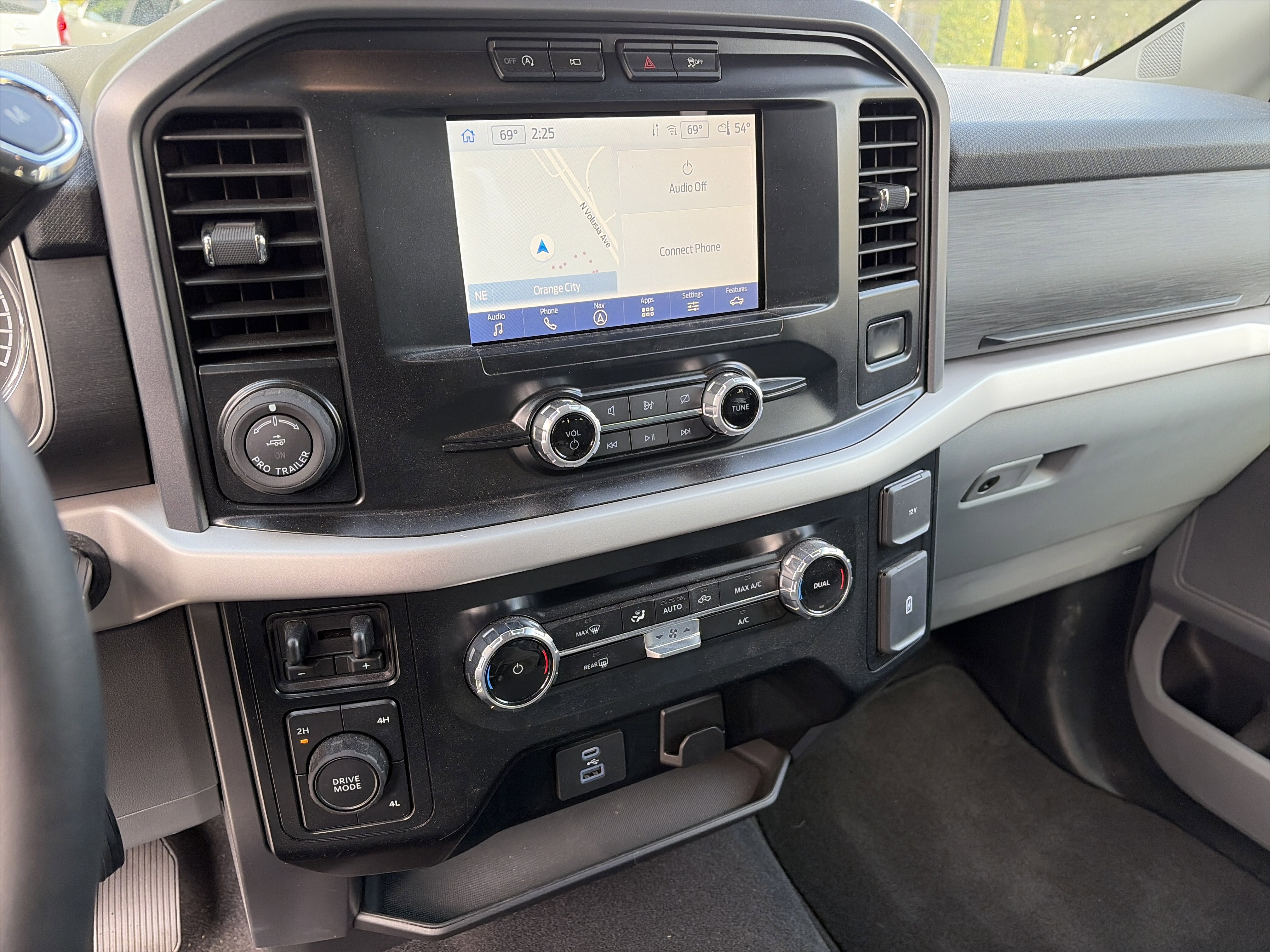 Used 2023 Ford F150 XLT w/ Equipment Group 301A Mid image 11