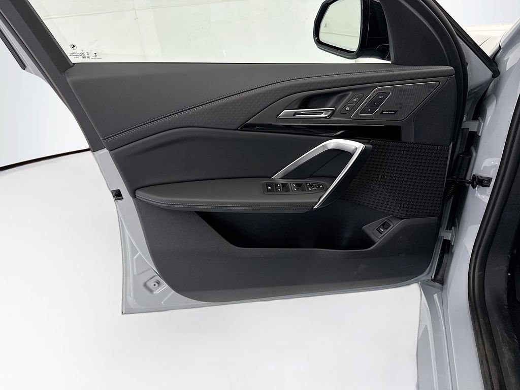 New 2026 BMW X2 xDrive28i w/ Technology Package image 23