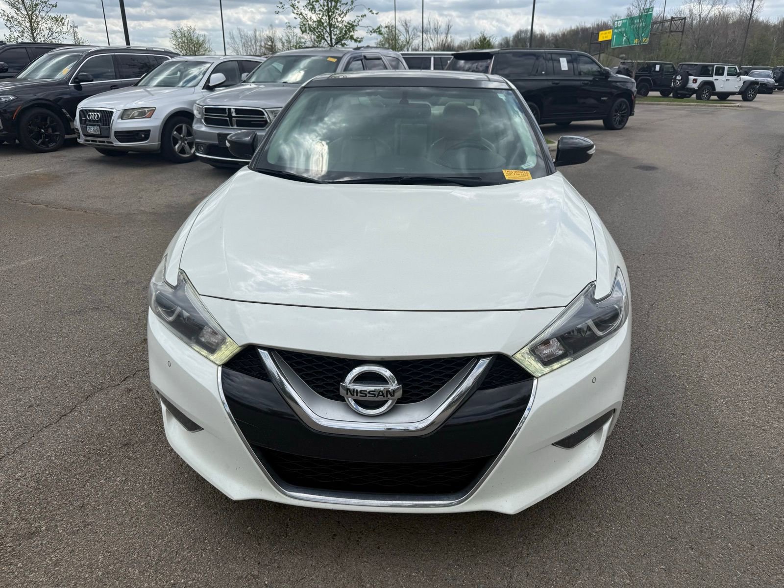 Used 2017 Nissan Maxima 3.5 SL image 2