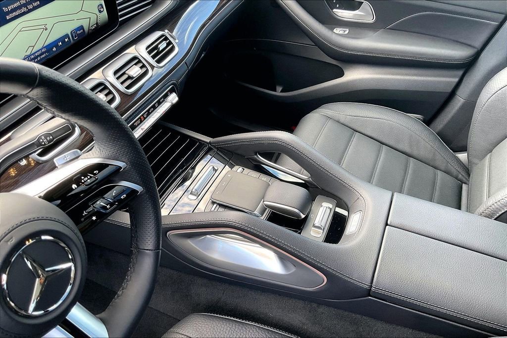New 2025 Mercedes-Benz GLS 450 4MATIC image 8
