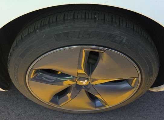 Used 2020 Tesla Model 3 Standard Range RWD image 11