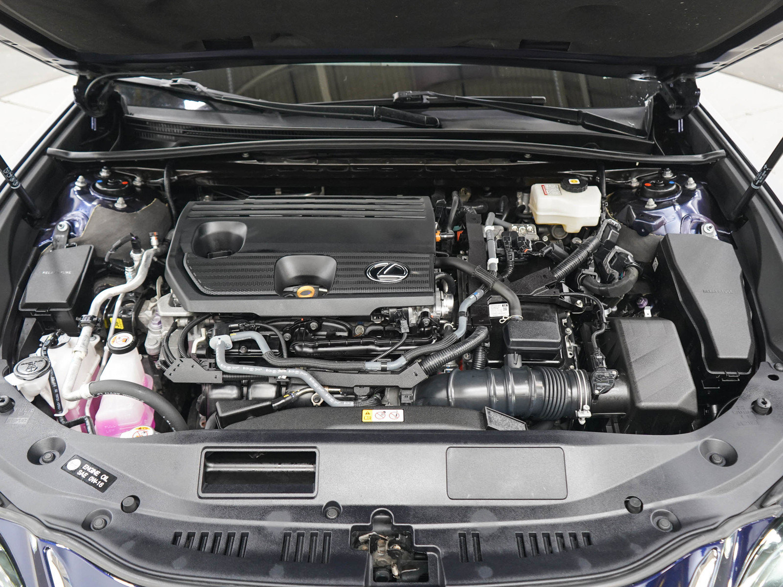 Used 2024 Lexus ES 300h FWD image 30