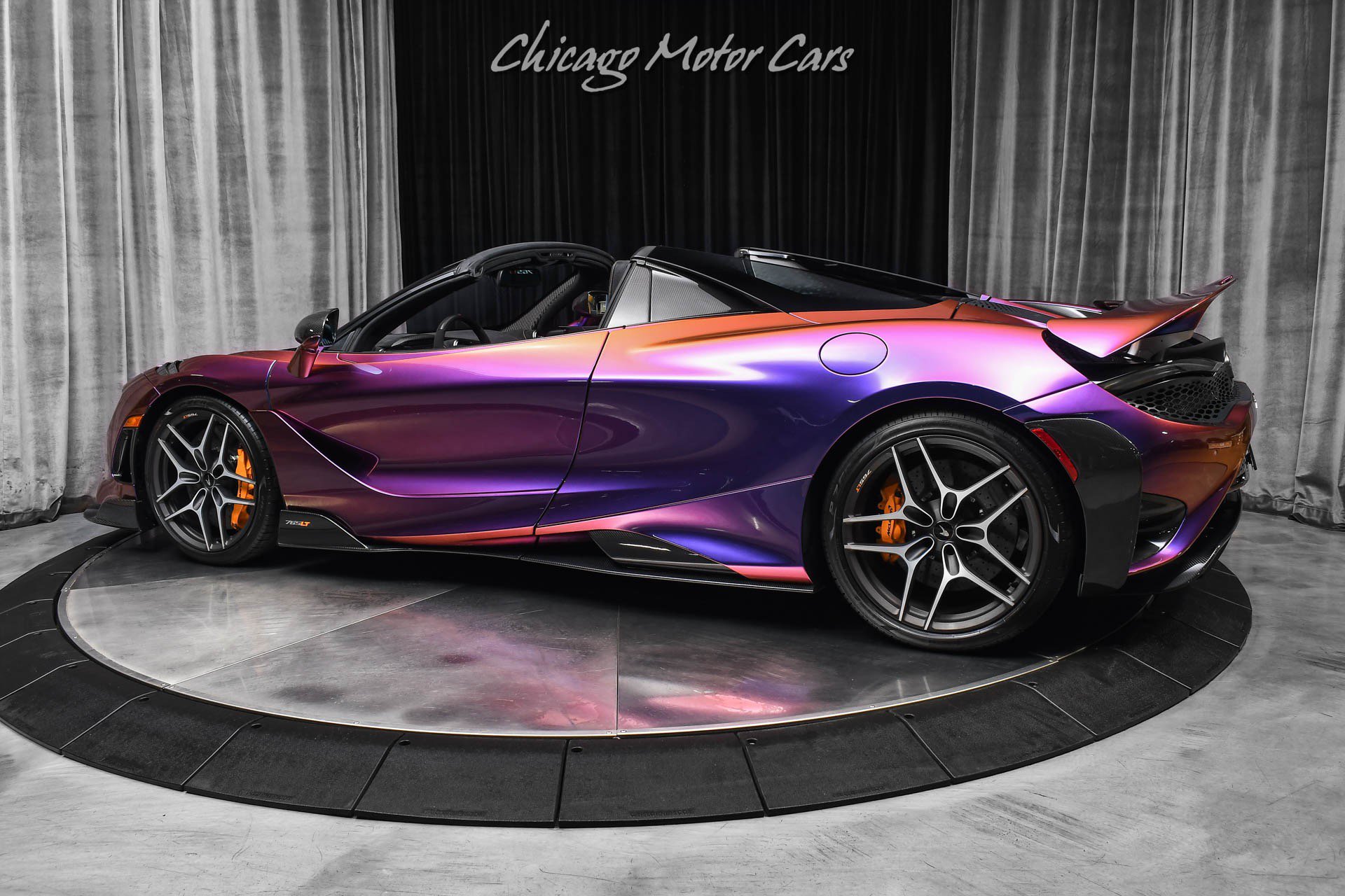 Used 2022 McLaren 765LT RWD image 3