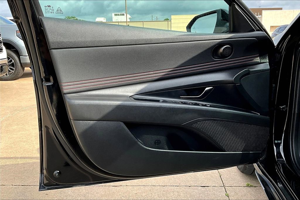 Used 2022 Hyundai Elantra N Line image 21