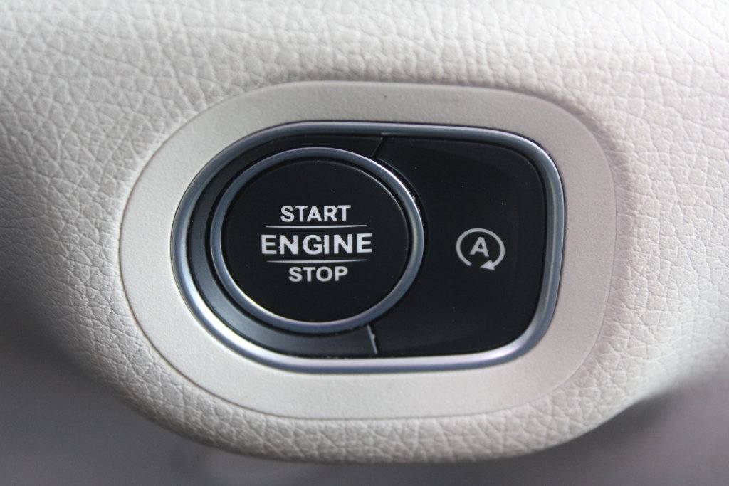 Used 2021 Mercedes-Benz GLE 350 4MATIC image 36
