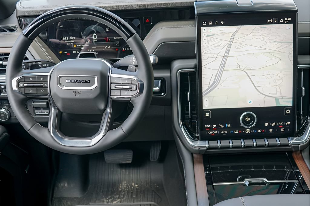 New 2026 GMC Yukon Denali w/ Denali Reserve Package AWD/4WD image 22