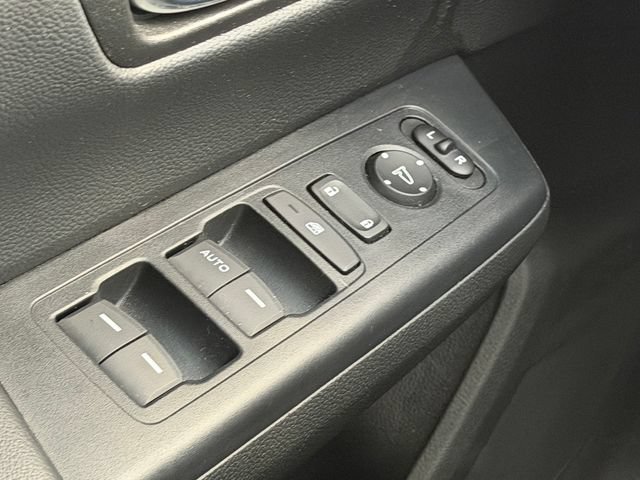 Used 2025 Honda CR-V LX image 31