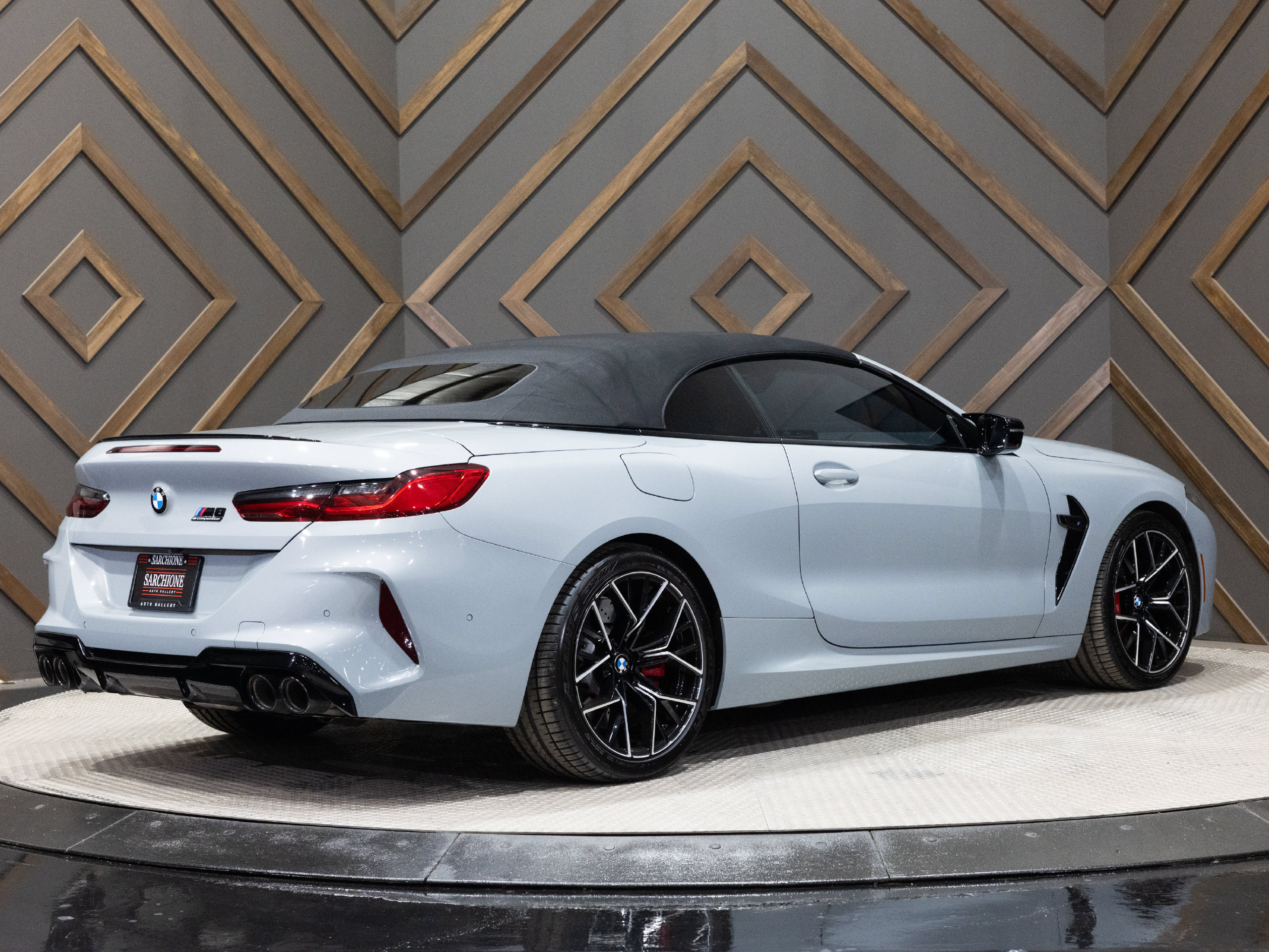 Used 2024 BMW M8 Competition AWD/4WD image 11