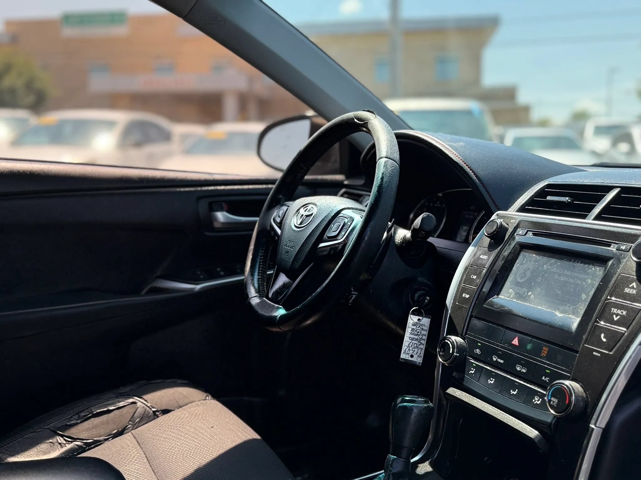 Used 2017 Toyota Camry SE FWD image 22