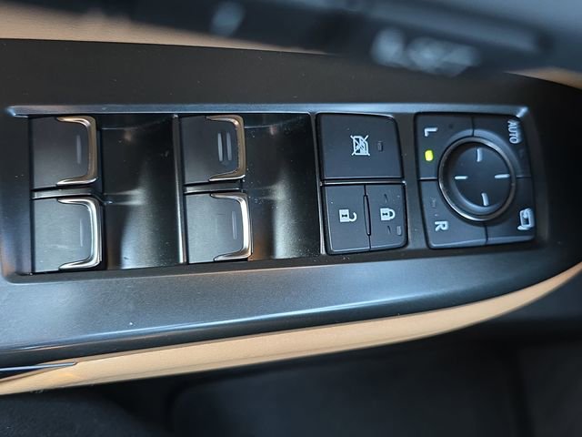 Used 2022 Lexus NX 350 AWD w/ Vision Package image 28