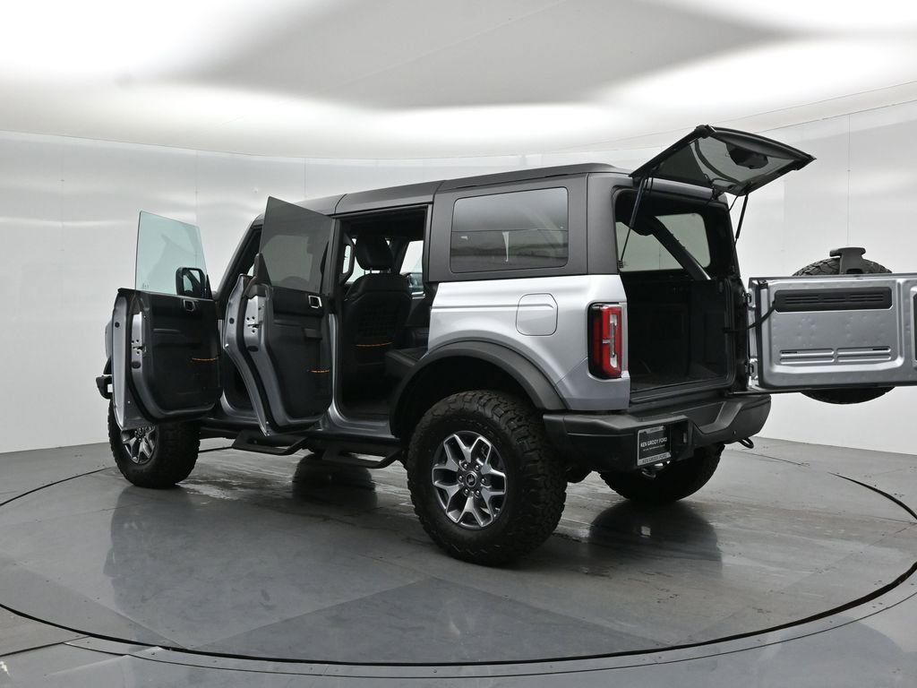 Certified 2024 Ford Bronco Badlands image 33