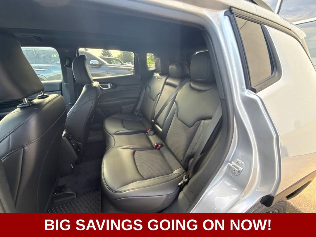New 2026 Jeep Compass Latitude w/ Sun and Sound Group AWD/4WD image 14
