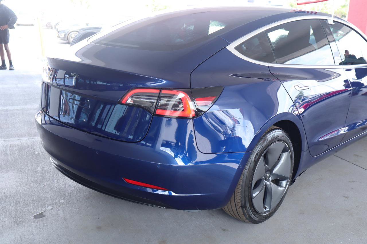 Used 2018 Tesla Model 3 Long Range RWD image 7