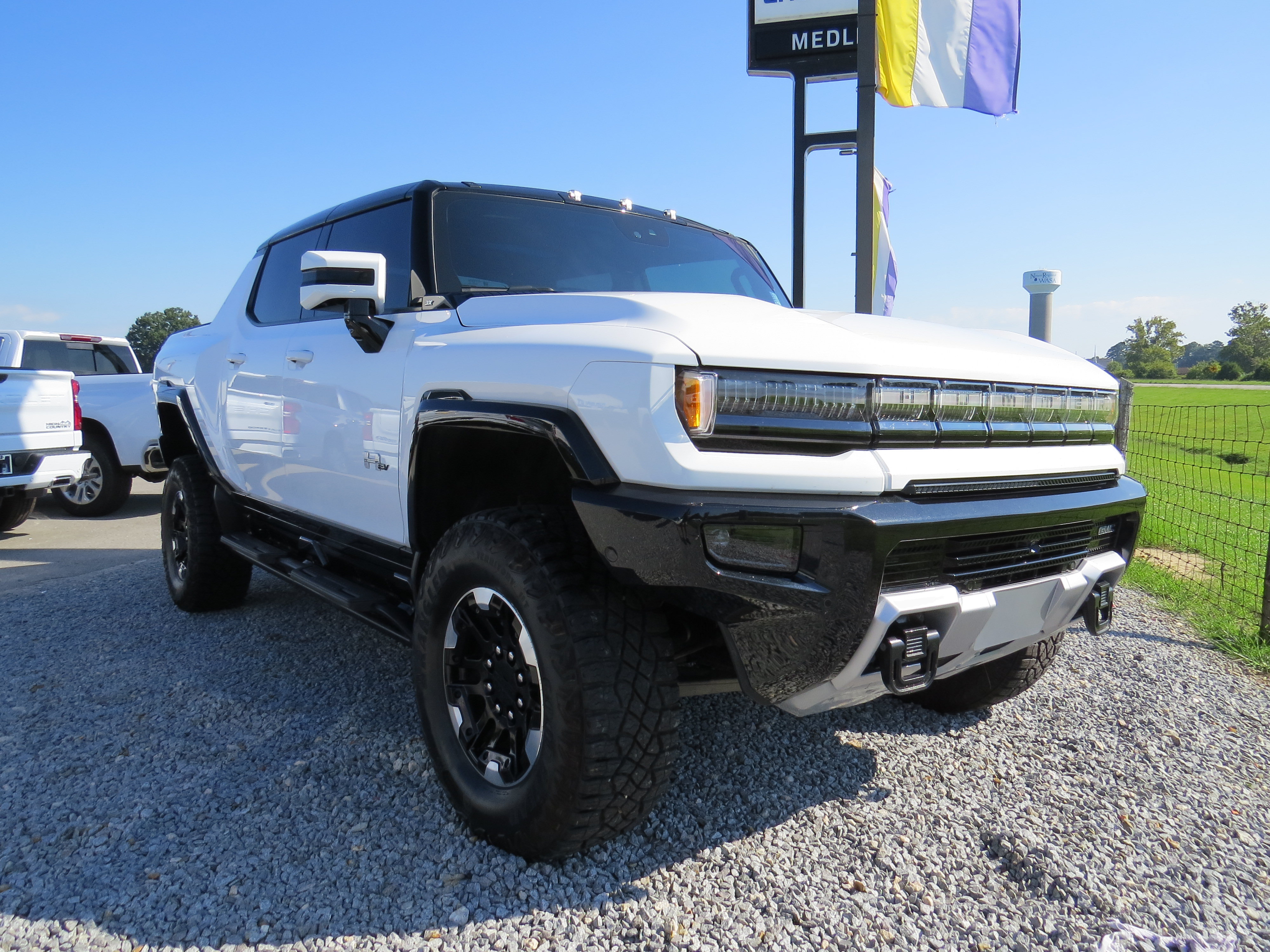 Used 2023 GMC Hummer EV Edition 1 AWD/4WD image 4