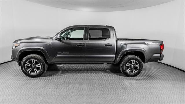 Used 2019 Toyota Tacoma TRD Sport RWD image 3