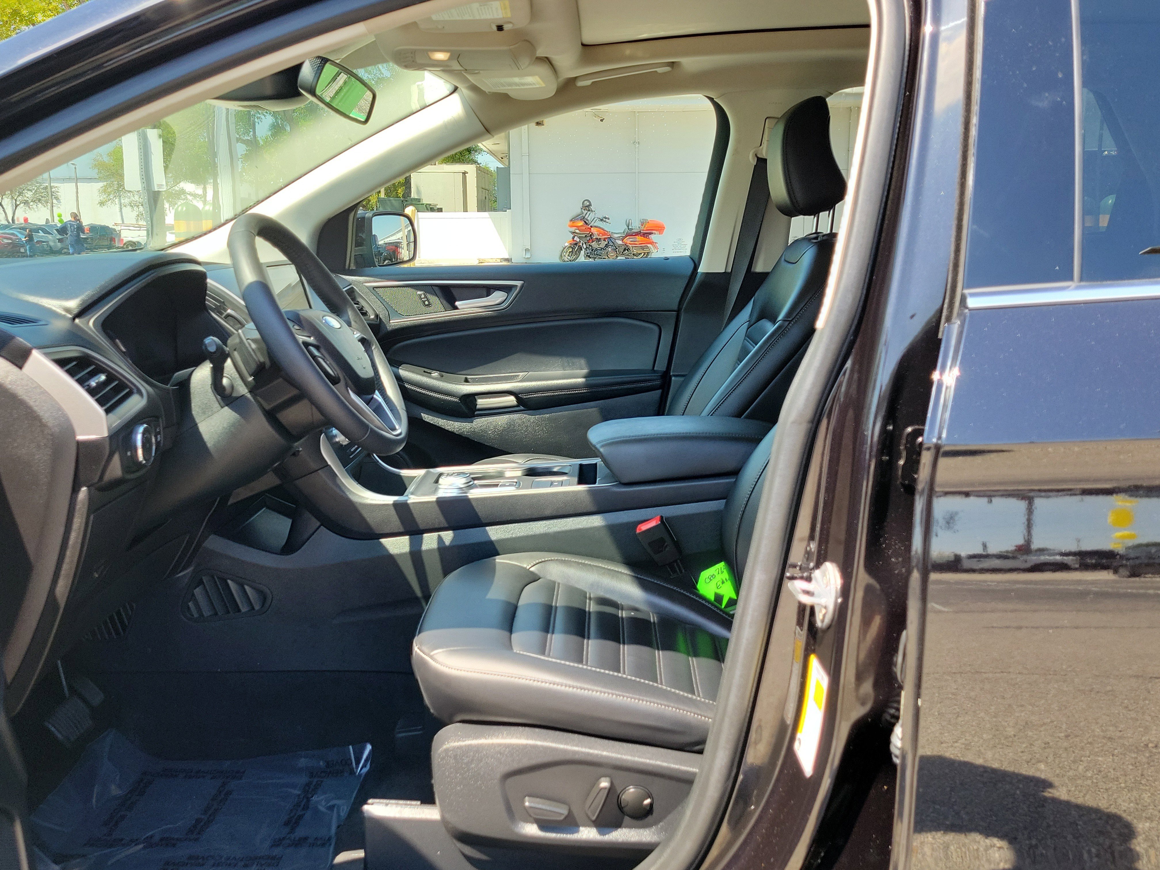 Certified 2024 Ford Edge SEL w/ Convenience Package AWD/4WD image 21