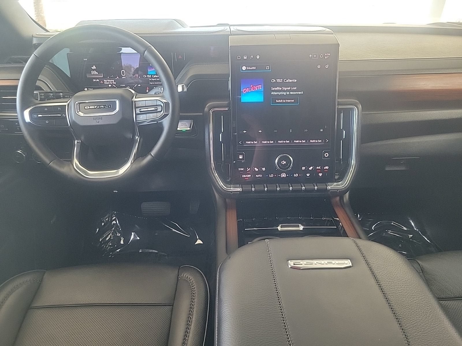 Used 2025 GMC Yukon Denali AWD/4WD image 20