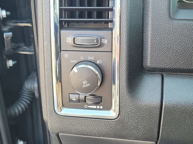 Used 2016 RAM 2500 Laramie w/ Sport Appearance Group image 25