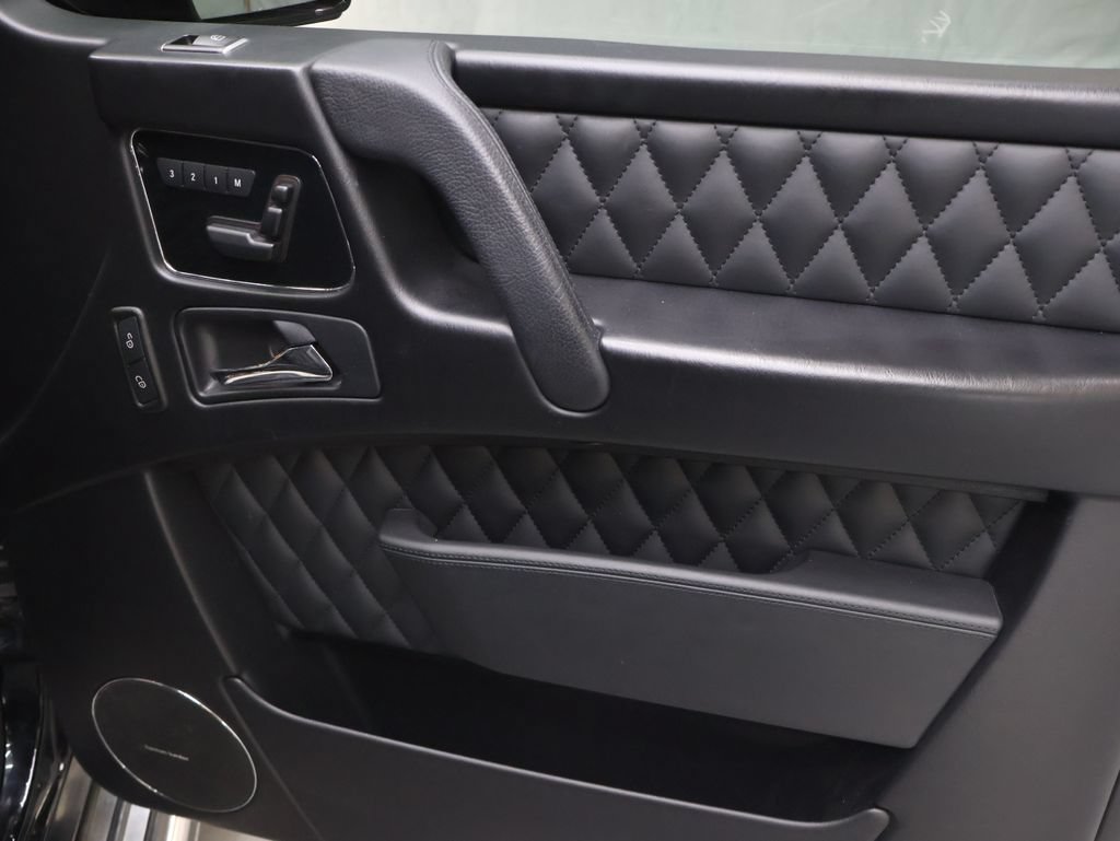 Used 2016 Mercedes-Benz G 63 AMG 4MATIC image 11