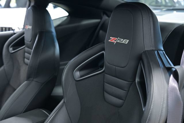 Used 2015 Chevrolet Camaro Z/28 RWD image 30