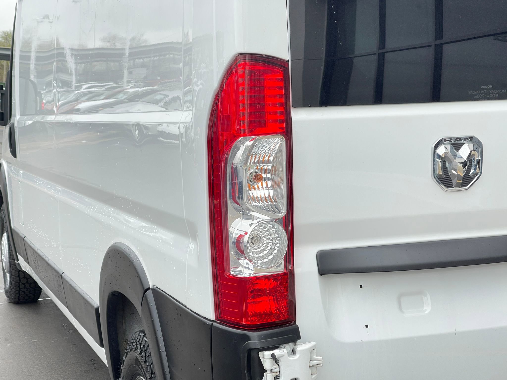 Used 2023 RAM ProMaster 2500 FWD image 28