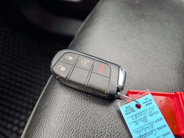 Used 2020 Jeep Compass Latitude image 35