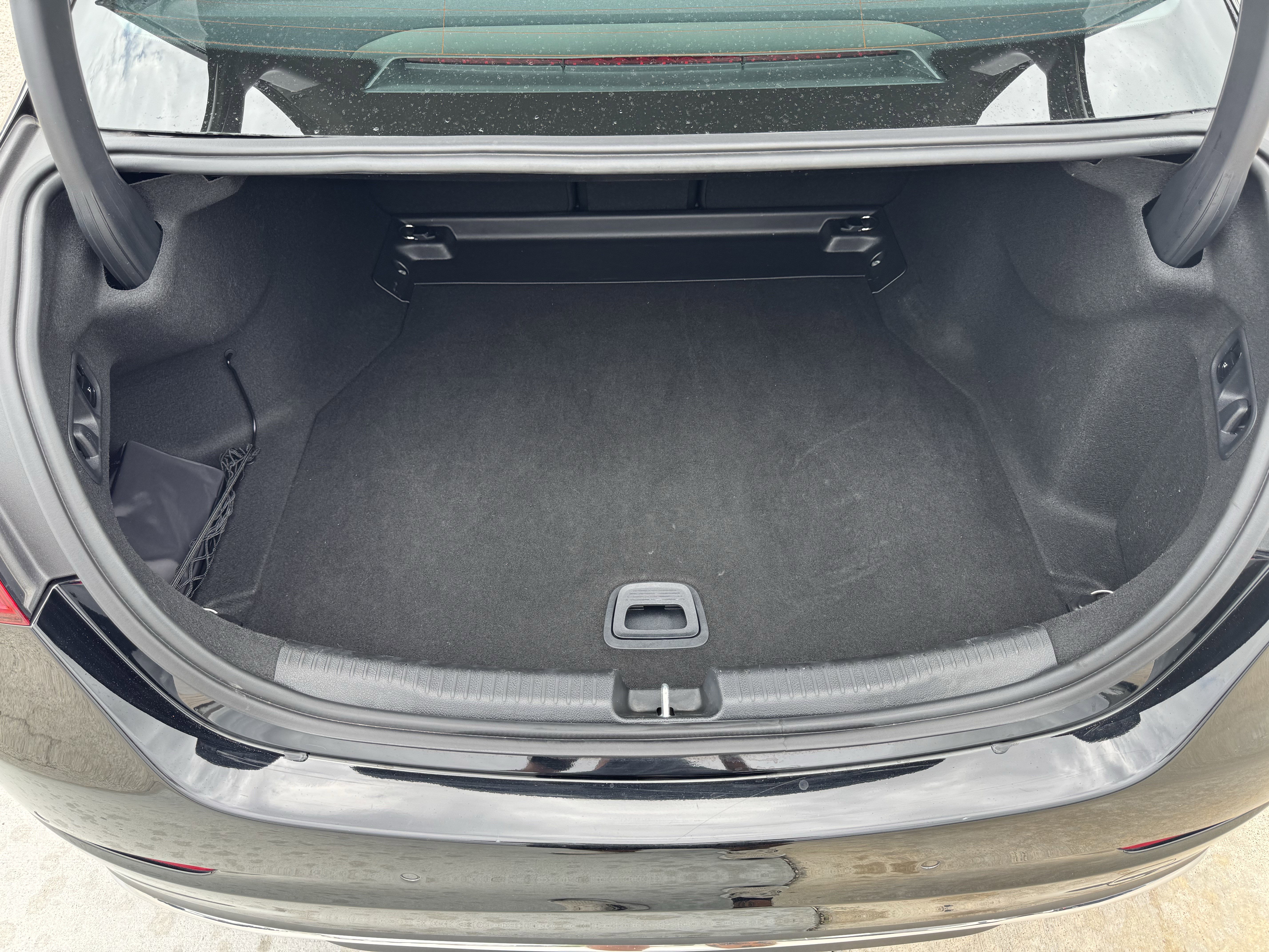 Used 2025 Mercedes-Benz C 300 4MATIC Sedan image 31