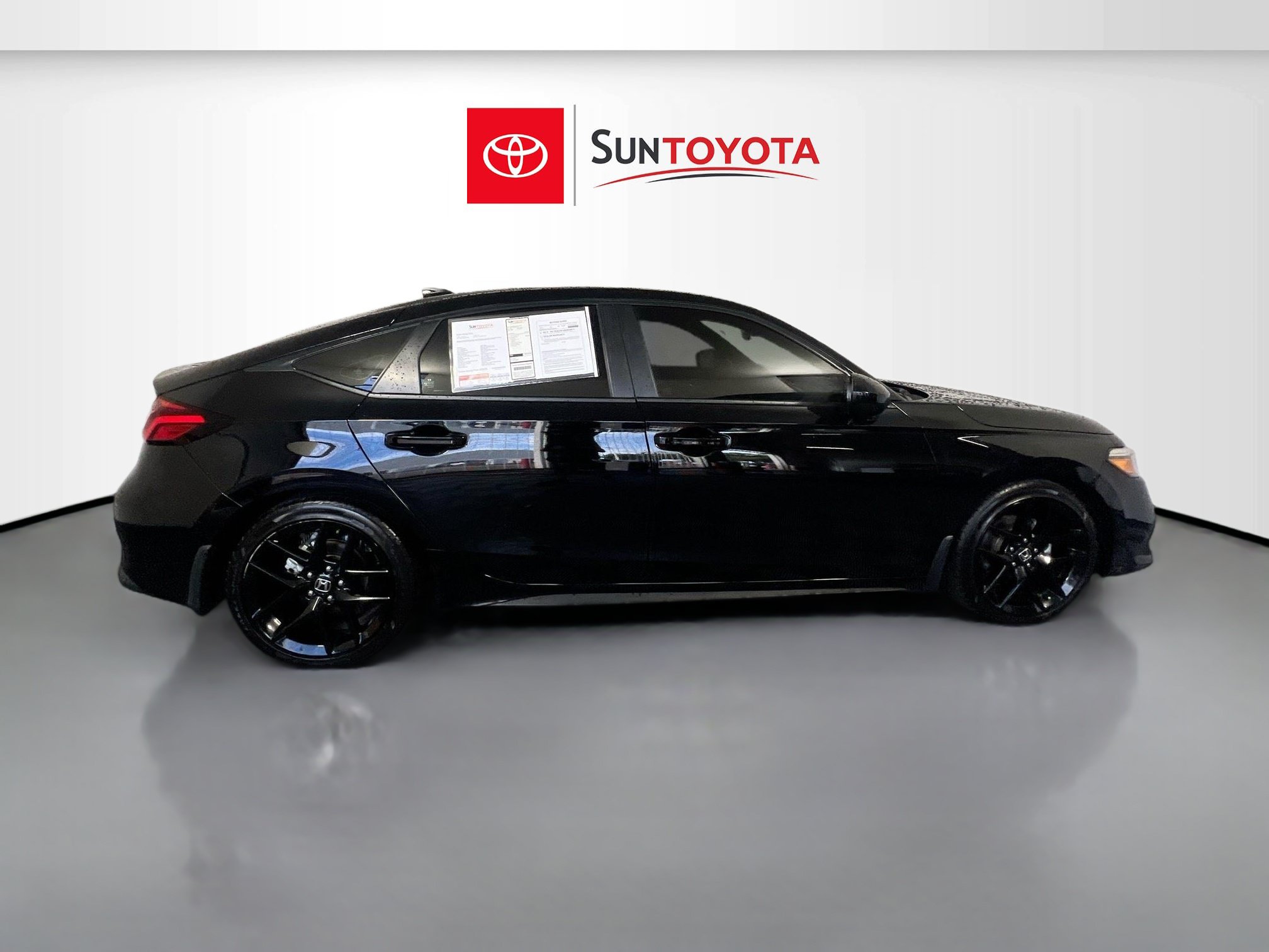 Used 2024 Honda Civic Sport image 2
