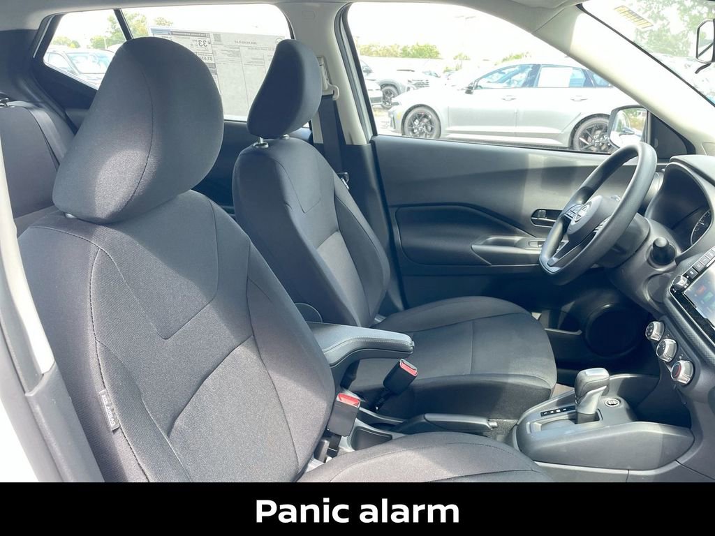 New 2025 Nissan Kicks Play S image 36