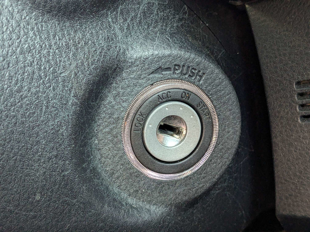 Used 2023 Toyota Tacoma SR5 RWD image 31