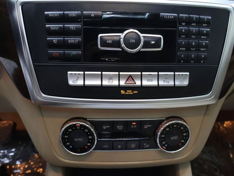 Used 2015 Mercedes-Benz GL 450 4MATIC w/ Appearance Package image 25