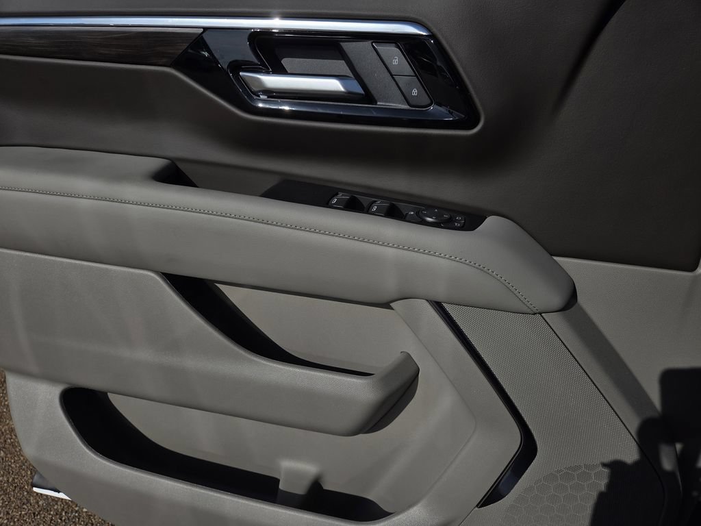 New 2026 Chevrolet Tahoe LS RWD image 20