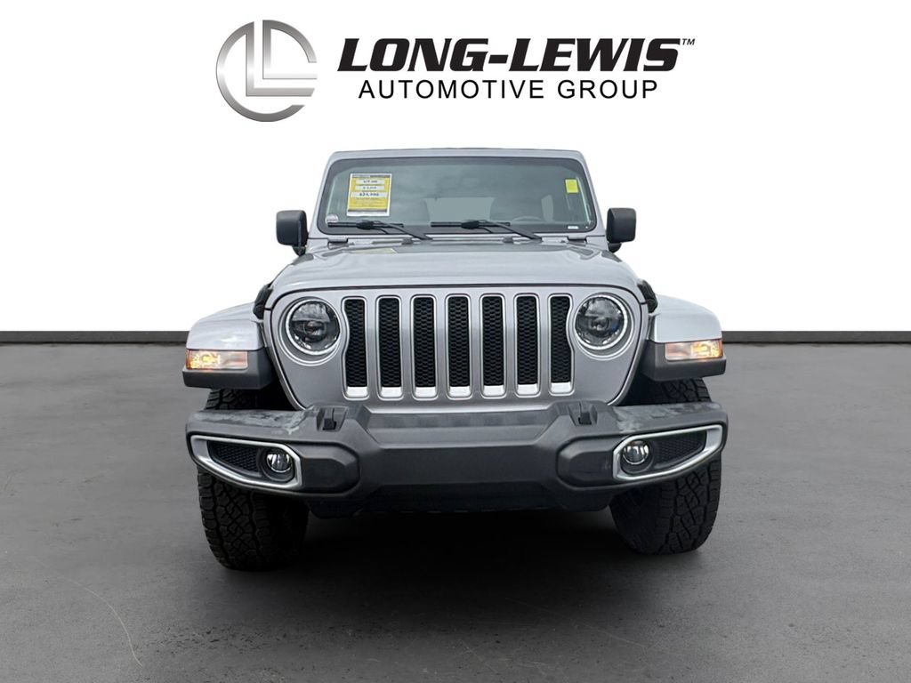 Used 2018 Jeep Wrangler Unlimited Sahara AWD/4WD image 8