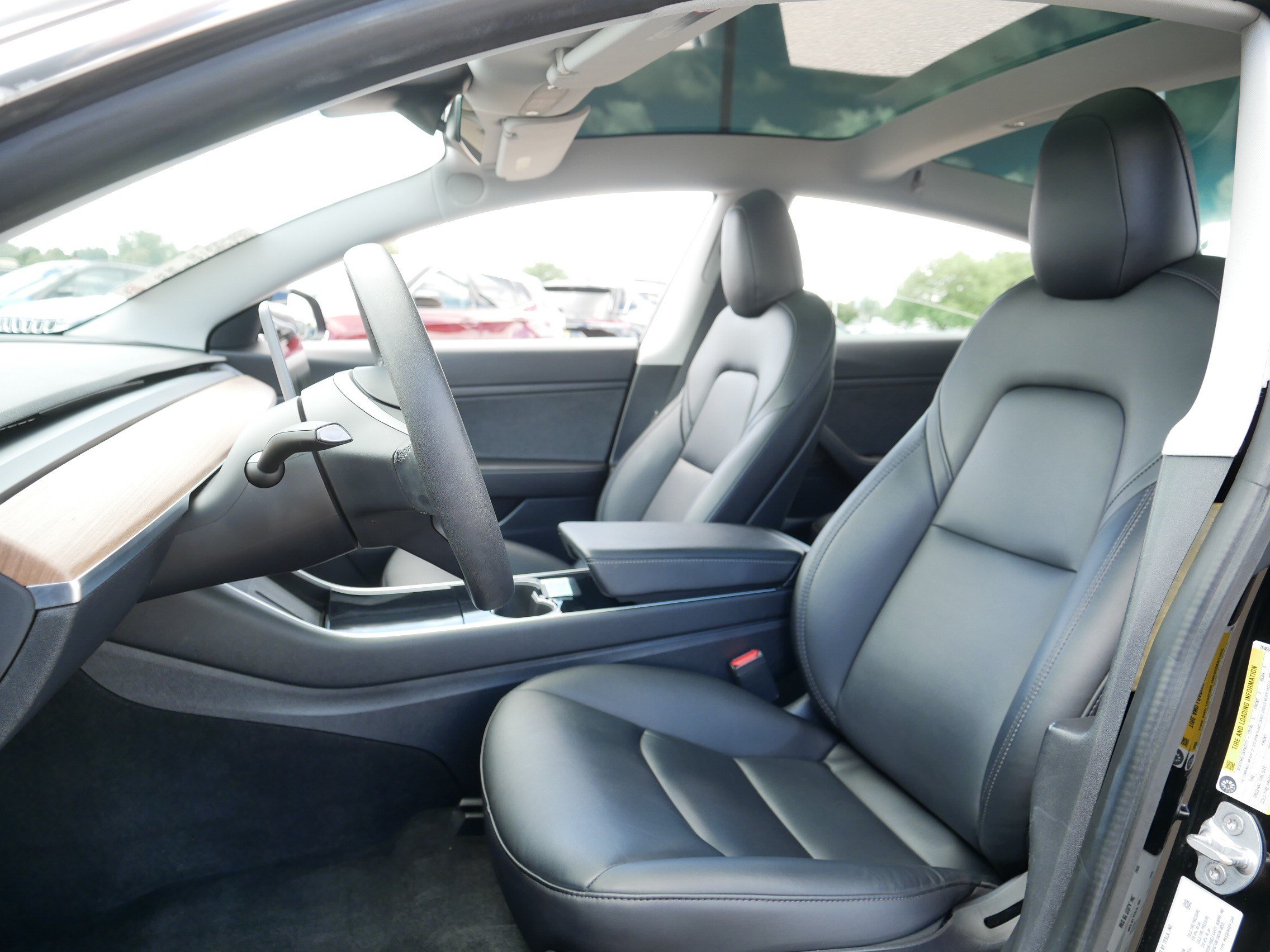 Used 2020 Tesla Model 3 Standard Range RWD image 34