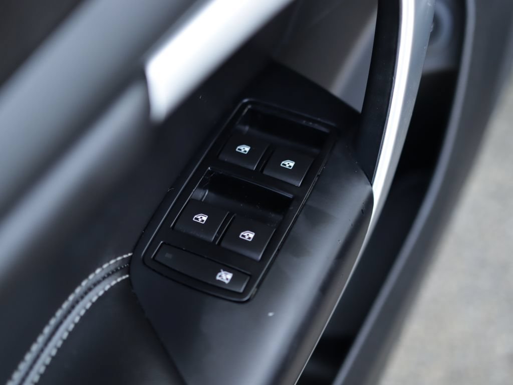 Used 2016 Buick Regal Premium FWD image 23