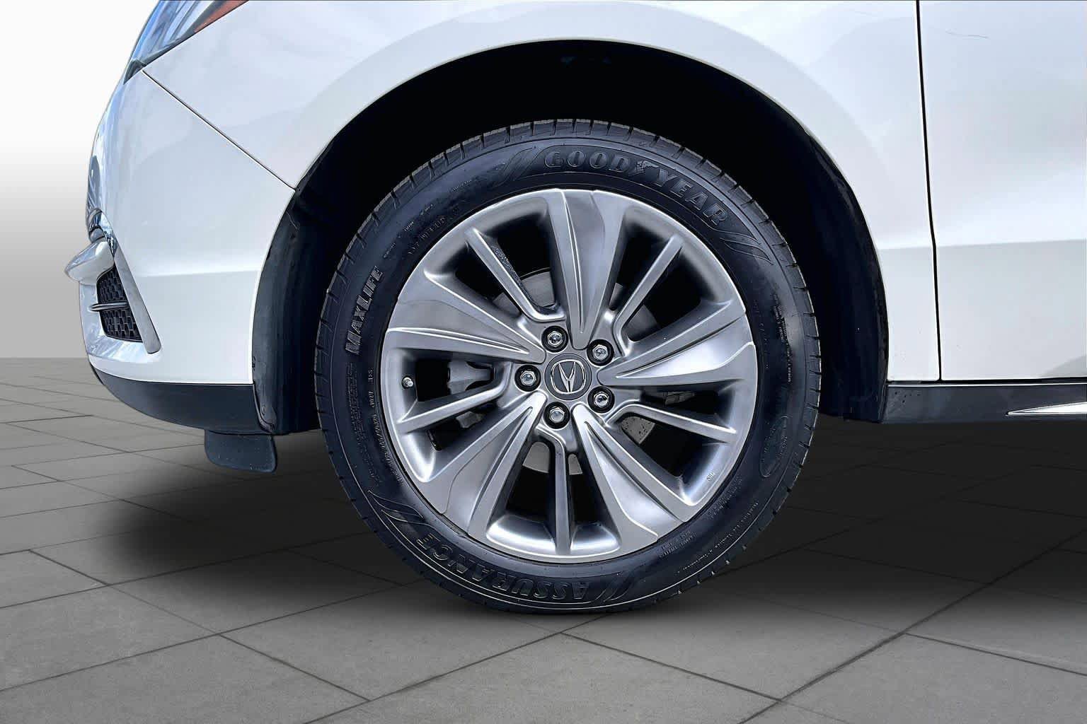 Used 2017 Acura MDX FWD w/ Technology Package image 10