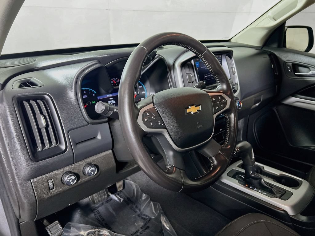 Used 2020 Chevrolet Colorado LT w/ LT Convenience Package AWD/4WD image 9