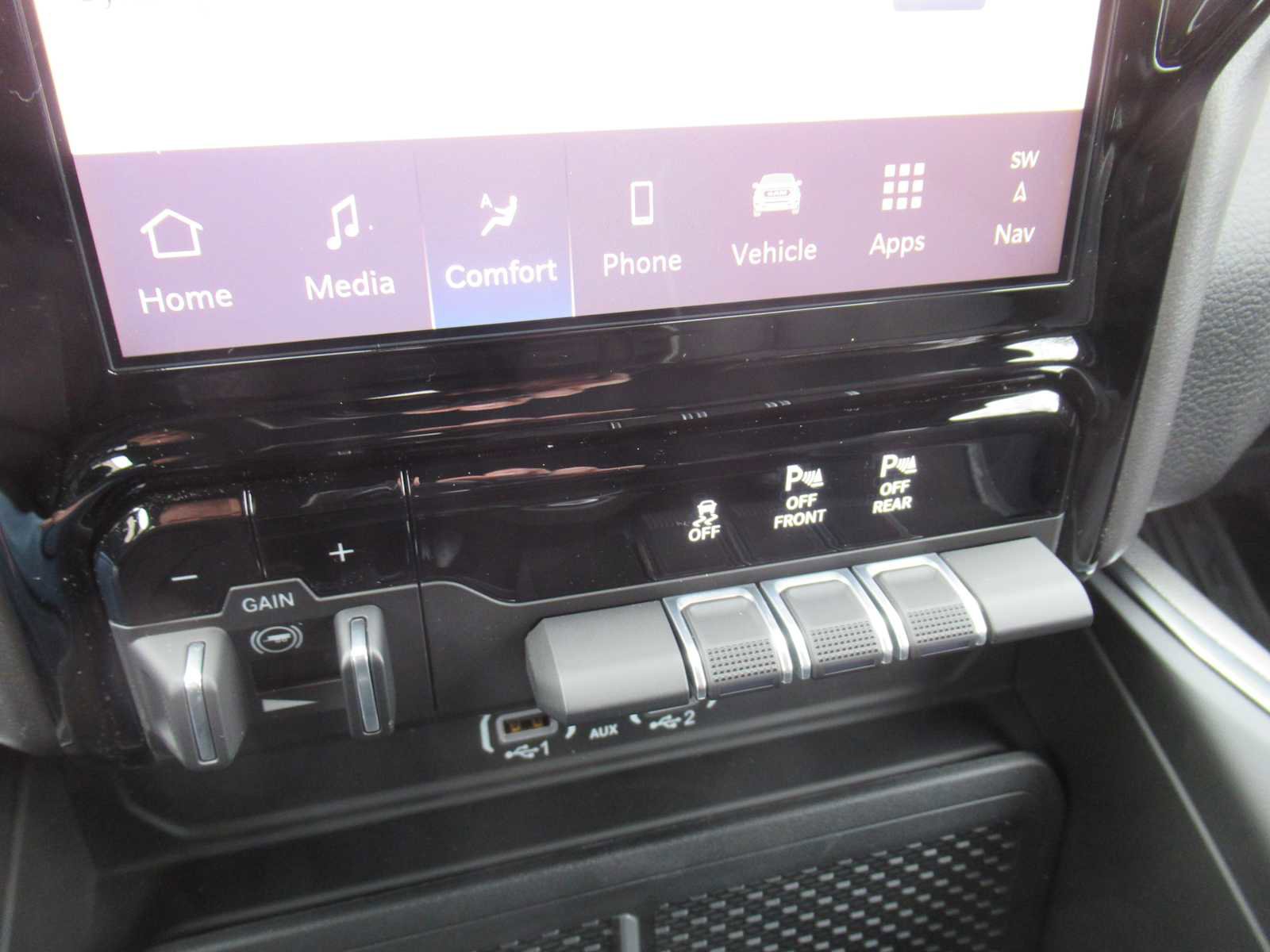 New 2026 RAM 1500 Laramie w/ Night Edition image 37