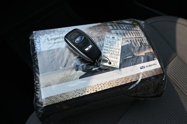 Used 2025 Subaru Legacy Premium AWD/4WD image 47