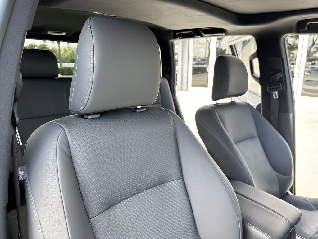 Used 2023 Lexus GX 460 Premium image 46