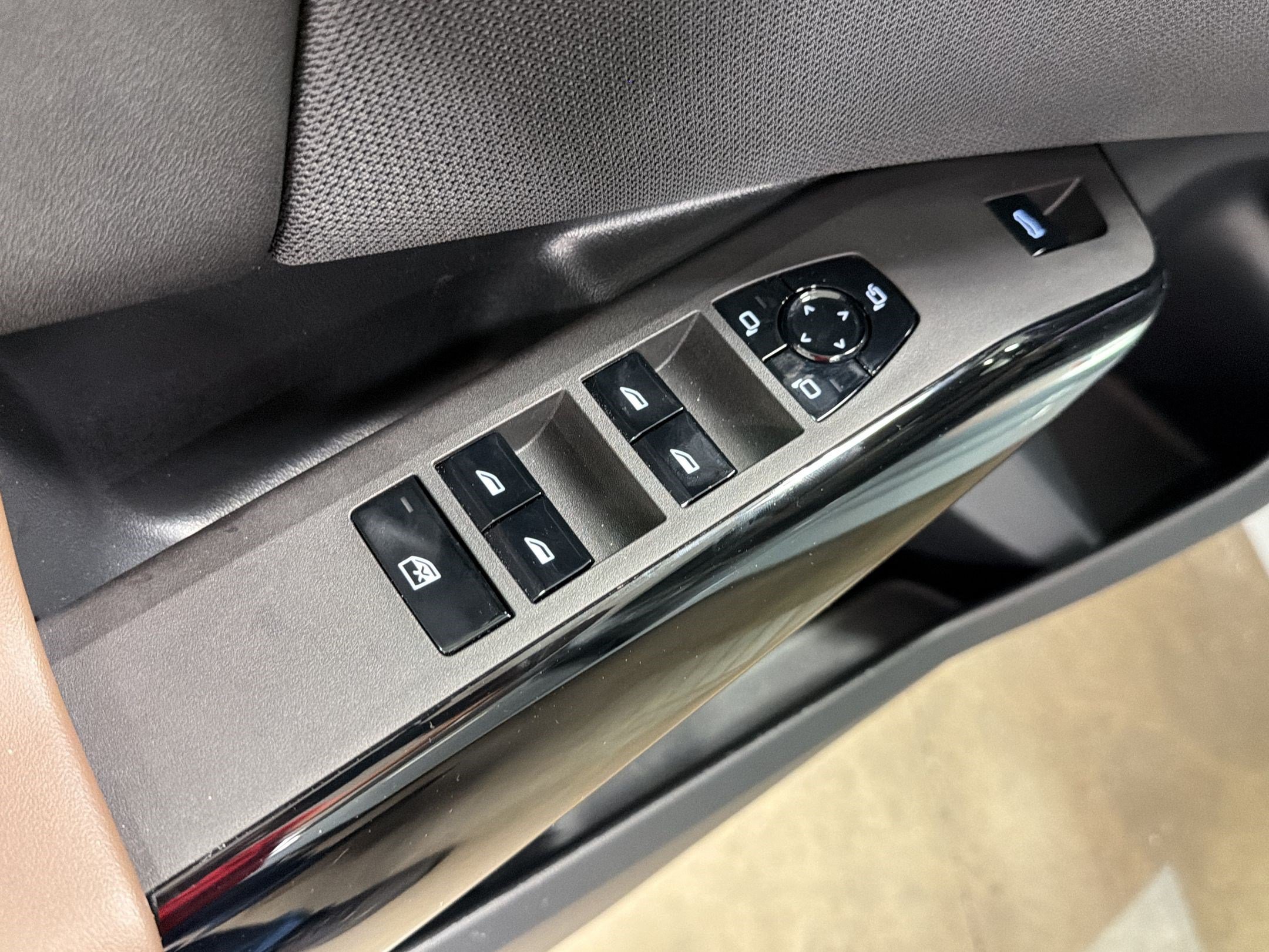 New 2026 BMW X3 xDrive30i w/ Premium Package AWD/4WD image 12