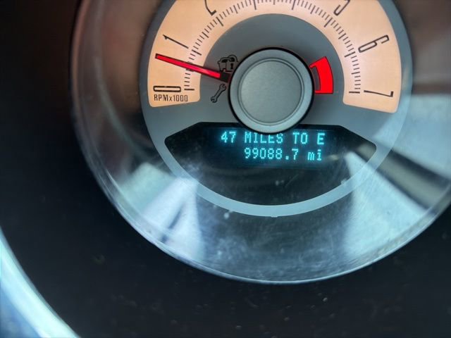 Used 2010 Ford Mustang Premium image 32