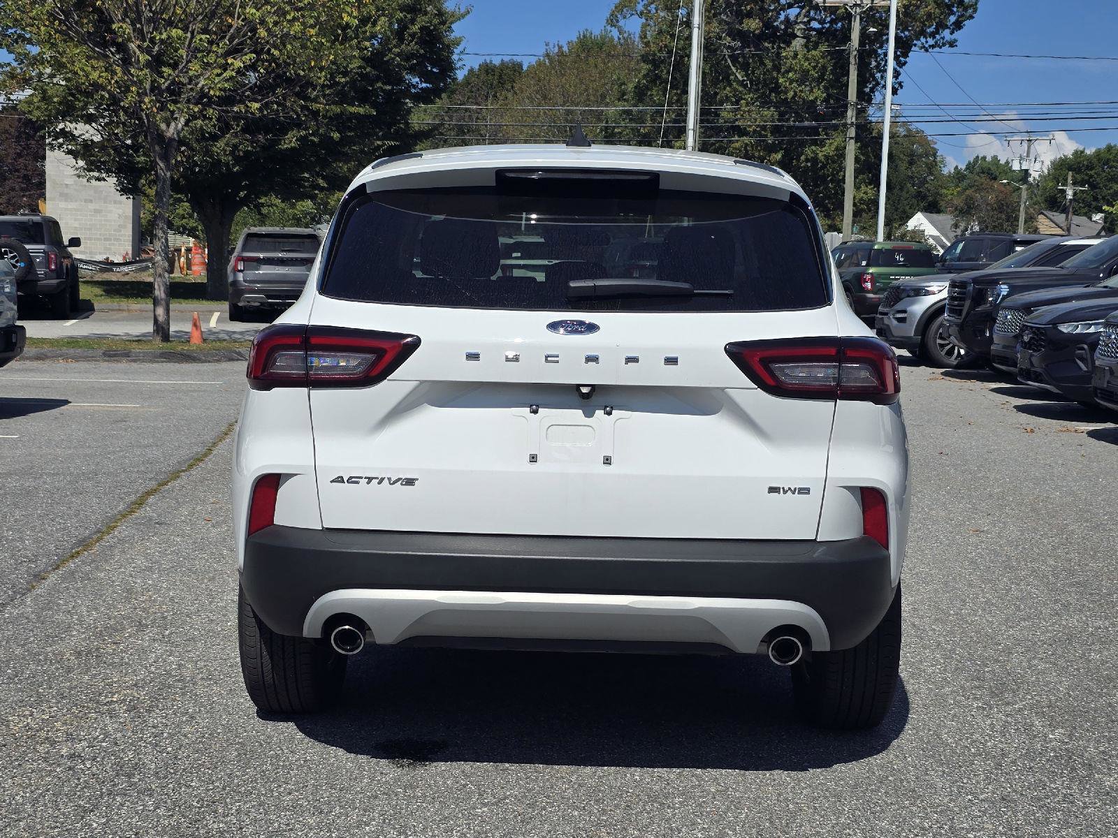 Used 2024 Ford Escape Active image 4