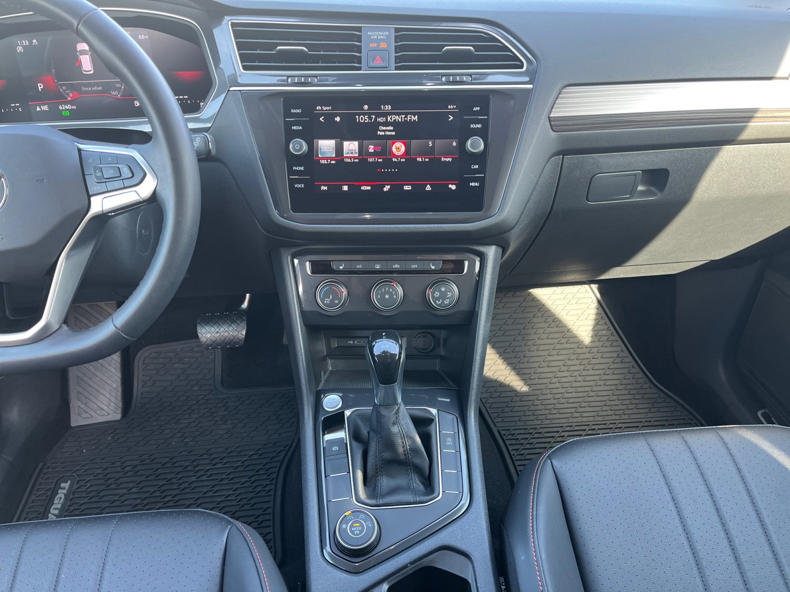 Certified 2024 Volkswagen Tiguan Wolfsburg Edition image 12