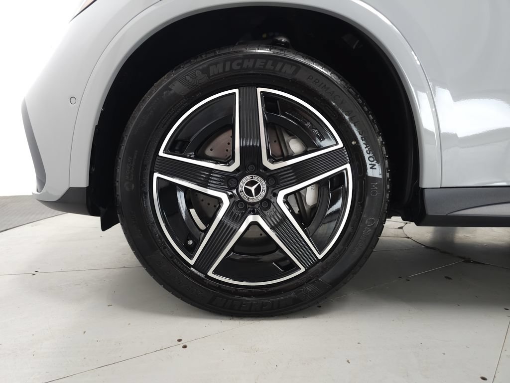 Certified 2026 Mercedes-Benz GLC 300 4MATIC image 36